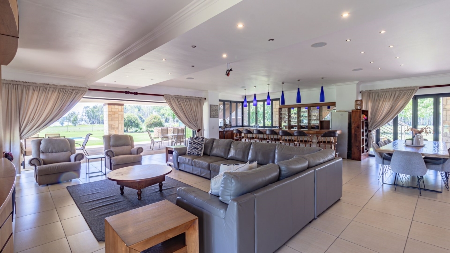 7 Bedroom Property for Sale in Metsimaholo Free State